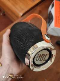 Беспроводная колонка JBL