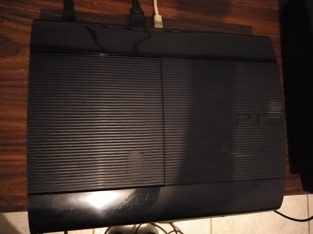 PS3 super slim 320G em bom estado