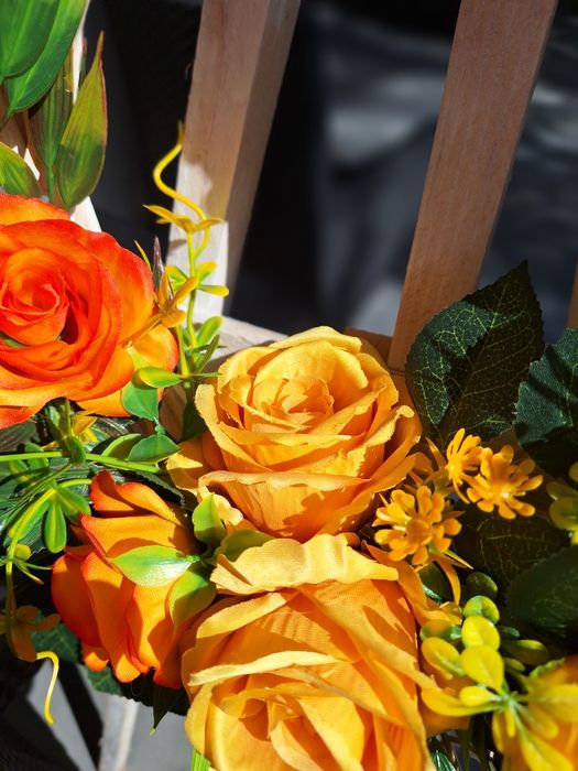 Wianek całoroczny z różami, Wianek na drzwi z napisem  "Witamy"