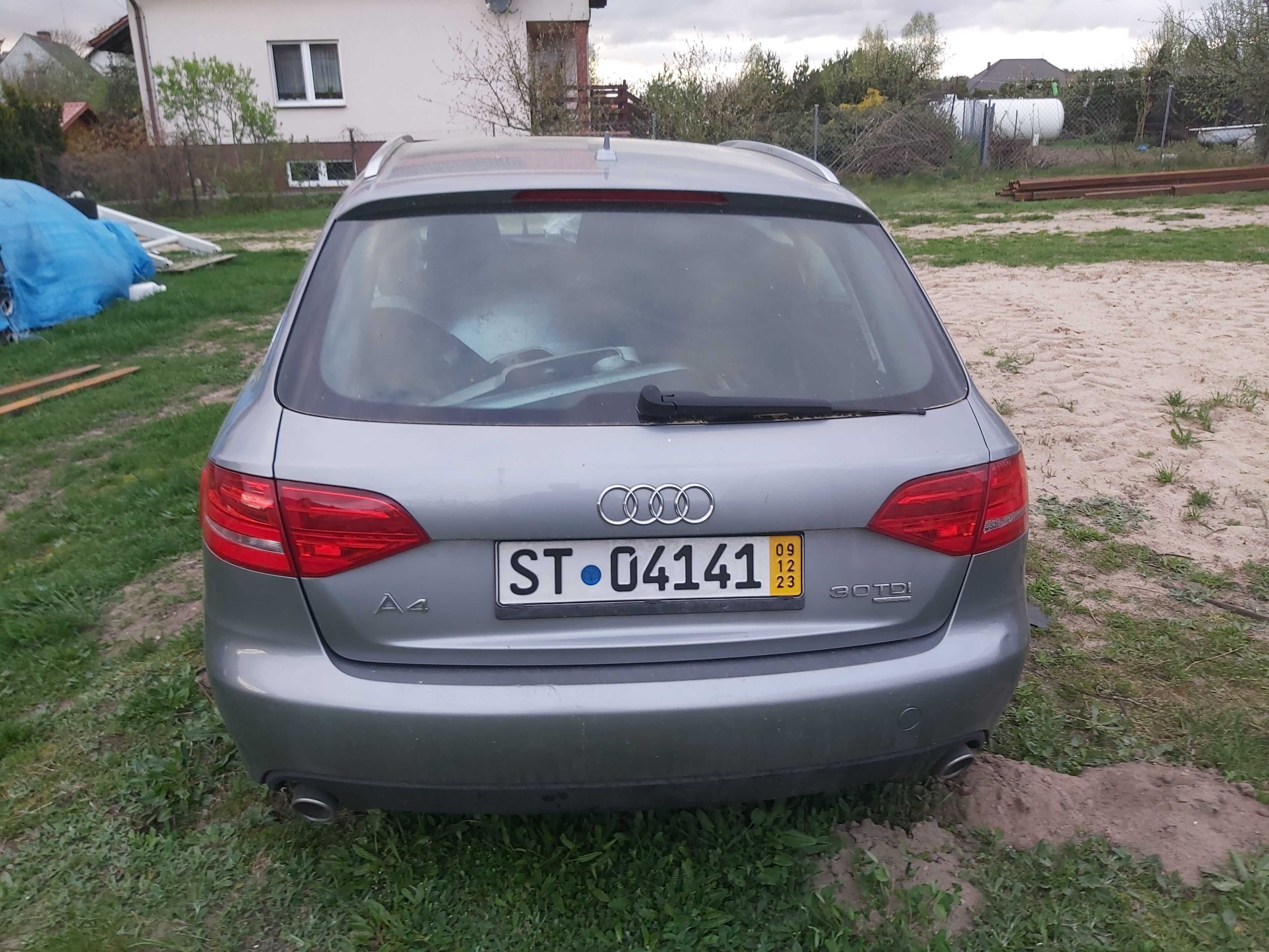 Audi A4 B8 3.0 TDI Quattro 240 KM Uszkodzony ,Silnik Sprawny