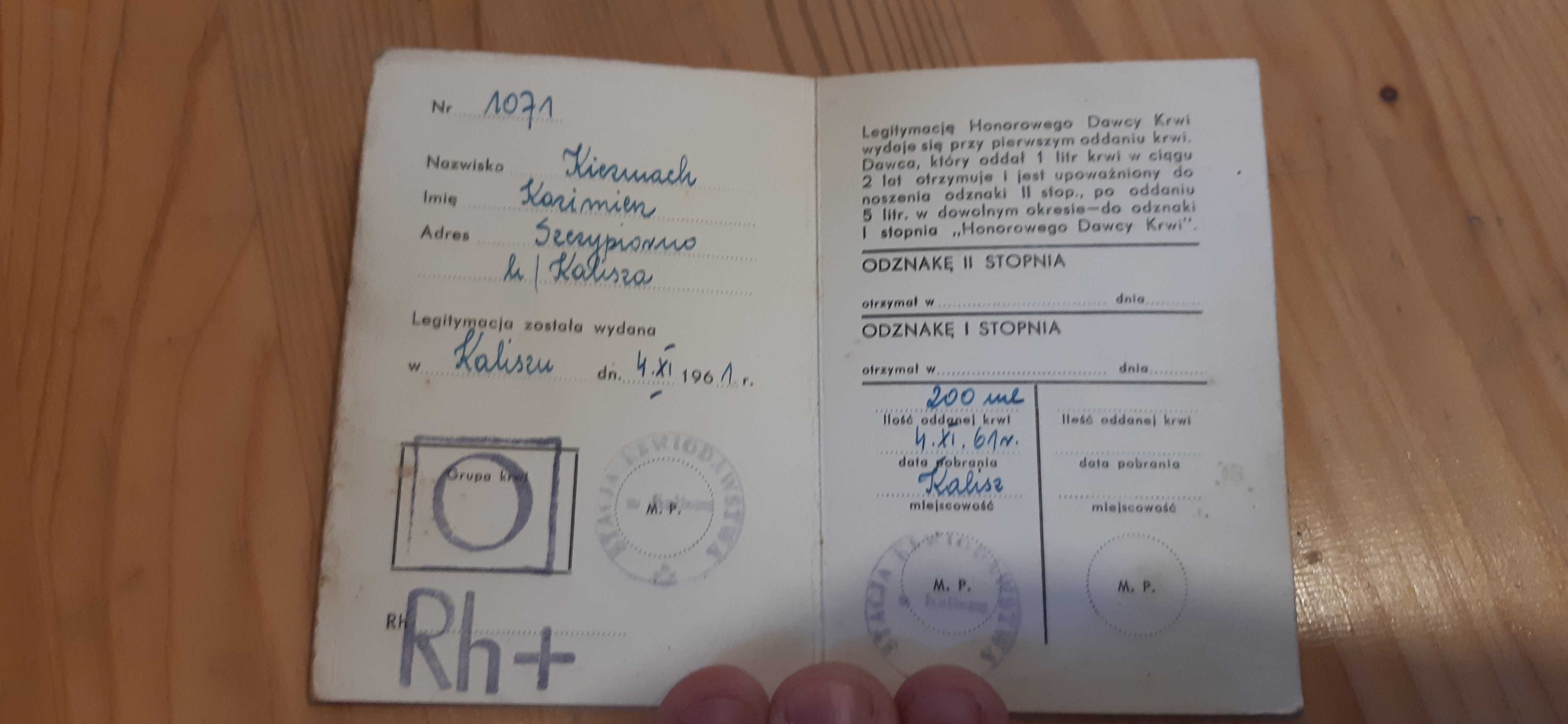 stara legitymacja honorowy dawca krwi 1961 rok pamiątka prl