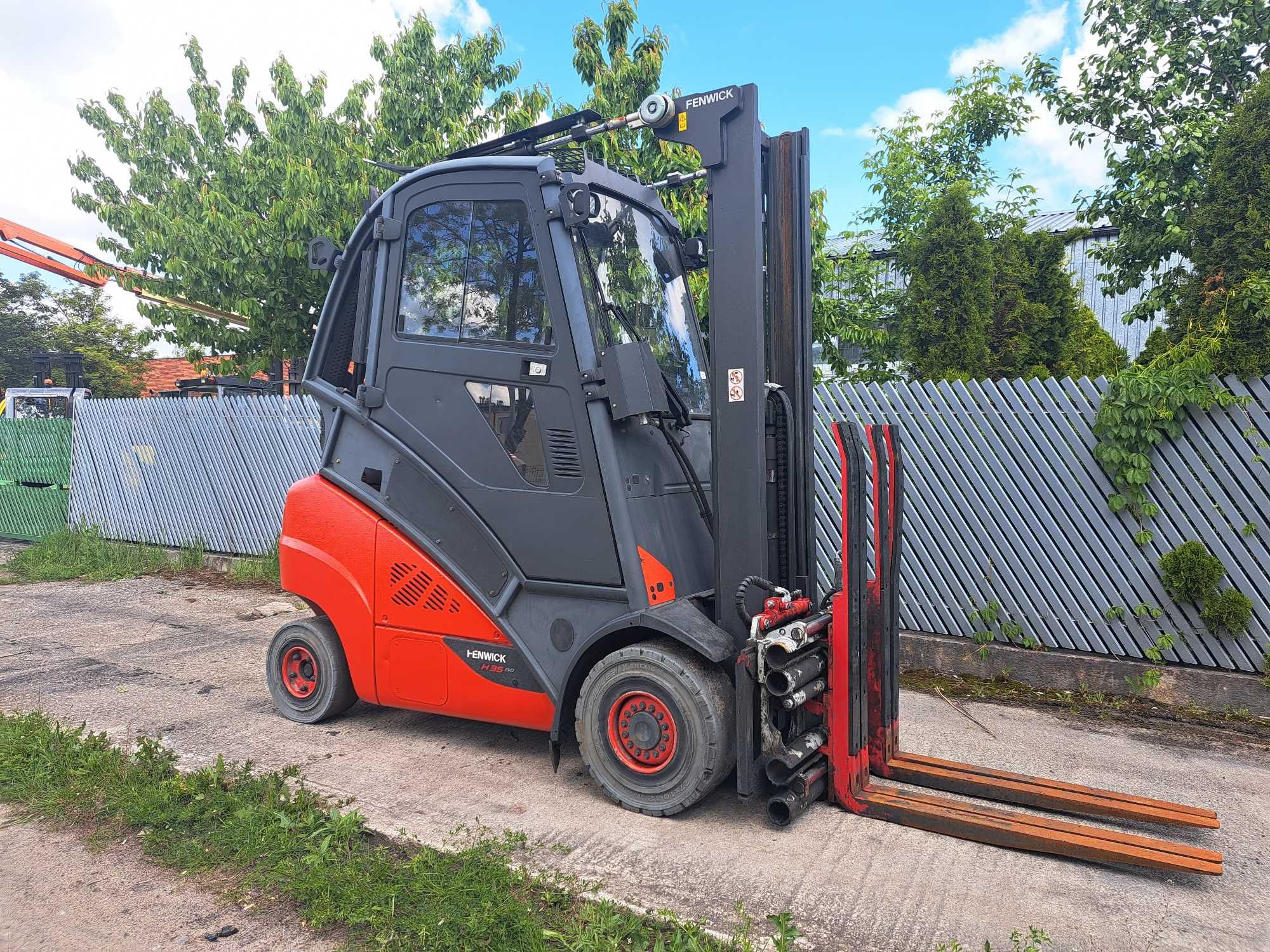 Linde H35T Klima 4 sekcje wózek widłowy 2018r.