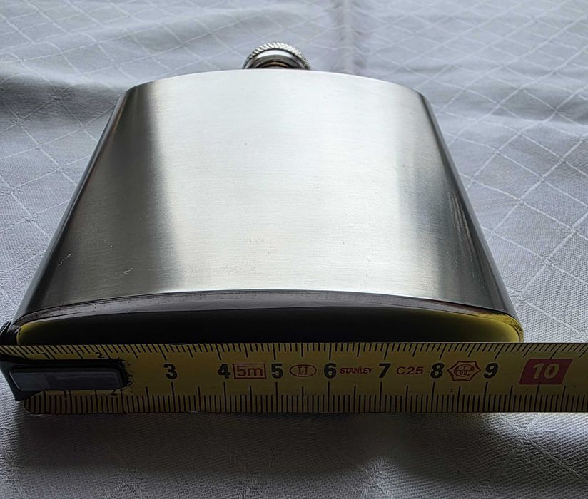 Piersiówka na alkohol ze stali nierdzewnej Stainless Steel