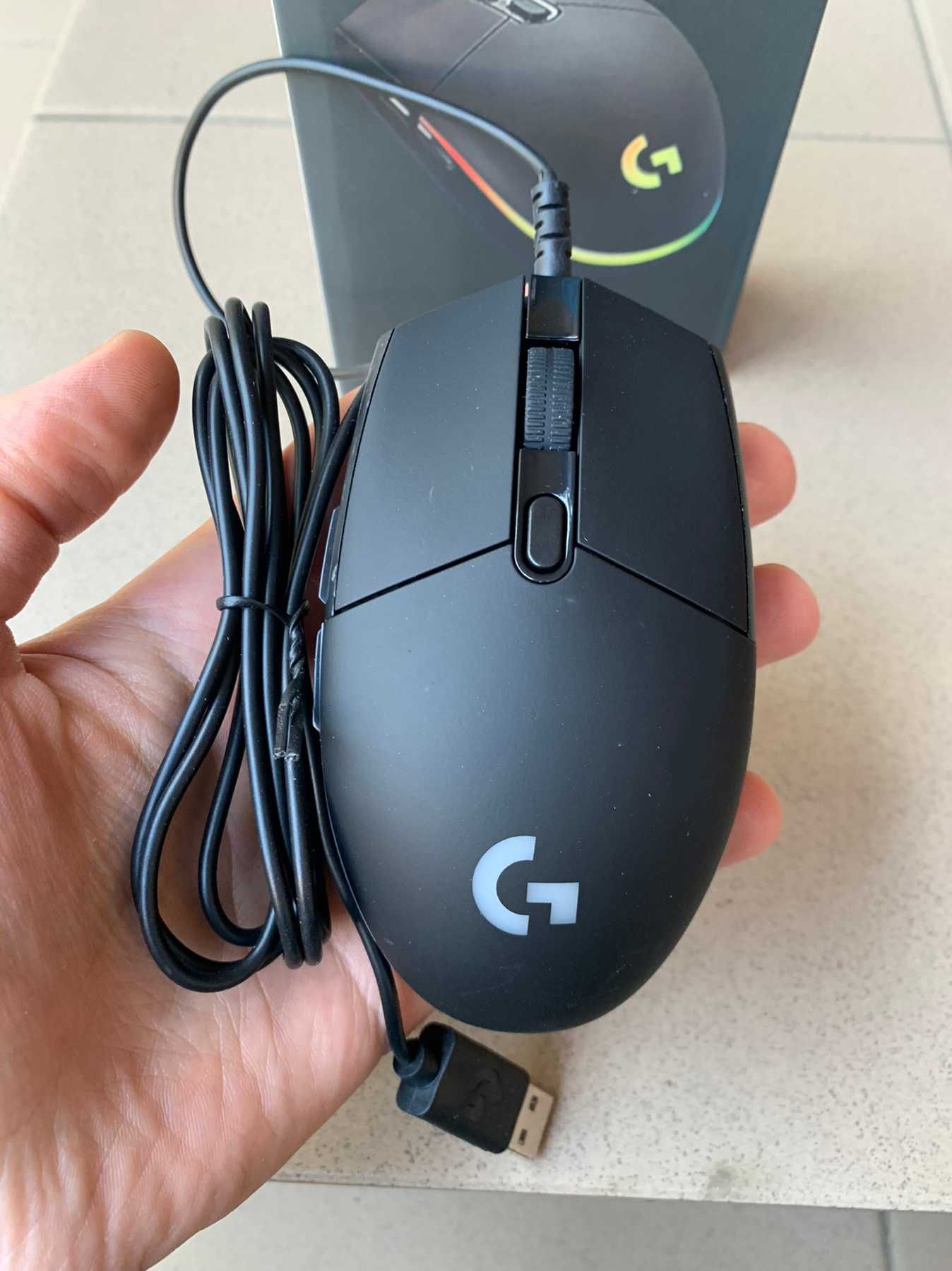 Игровая проводная мышь Logitech g102 (новая в коробочке)