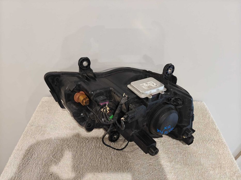 Lampa Lewy Przód Xenon Chrysler Voyager V Generacji EUROPA