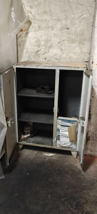 Szafa szafka na narzędzia metalowa