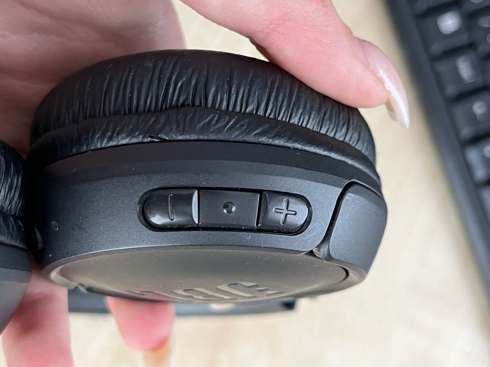 навушники TUNE 560bt