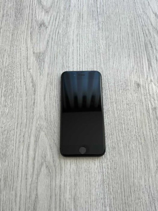 Iphone 8 em boas condições