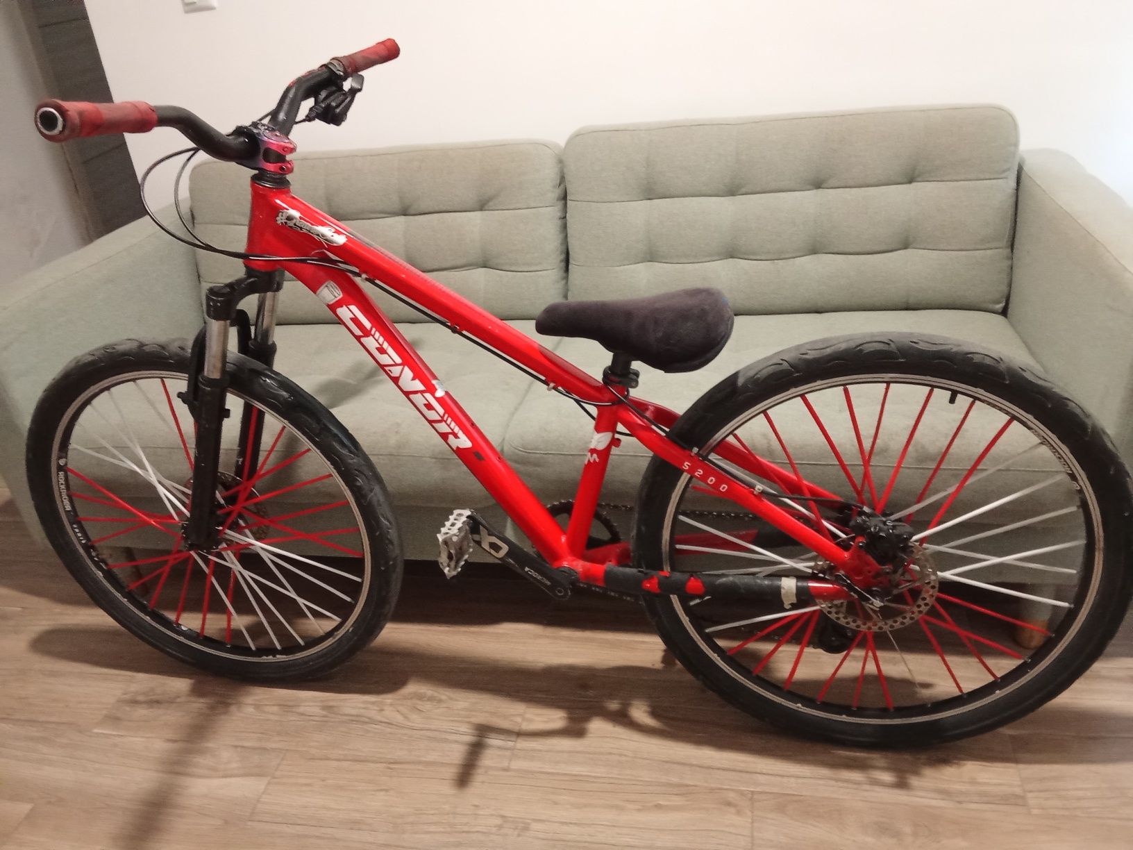 Bicicleta BMX vermelha (entregue em 24h até 48h)