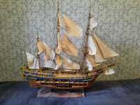 HMS Bounty — знаменитый британский корабль.