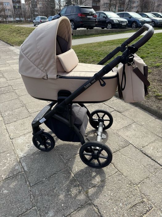 Wózek dziecięcy 2w1 Roan Bass Next 22