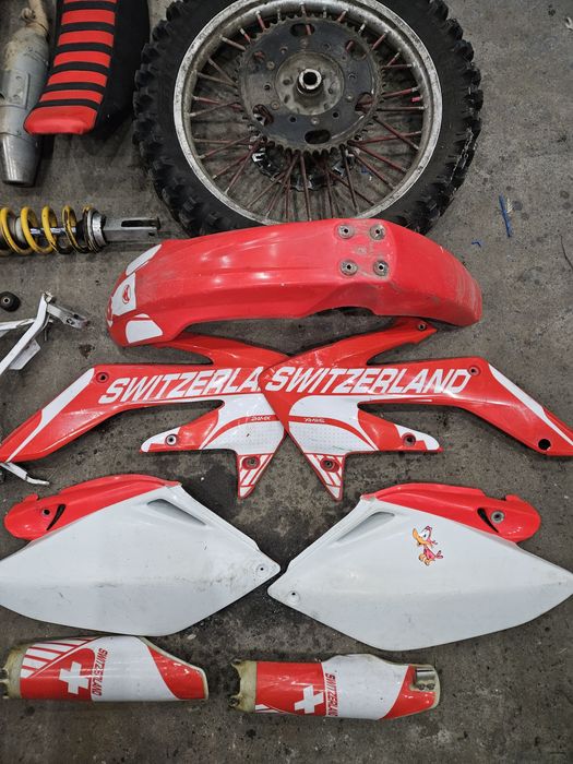Honda CRF 250 4t części, 2009r plastiki, lagi, koła, bak zacisk moduł