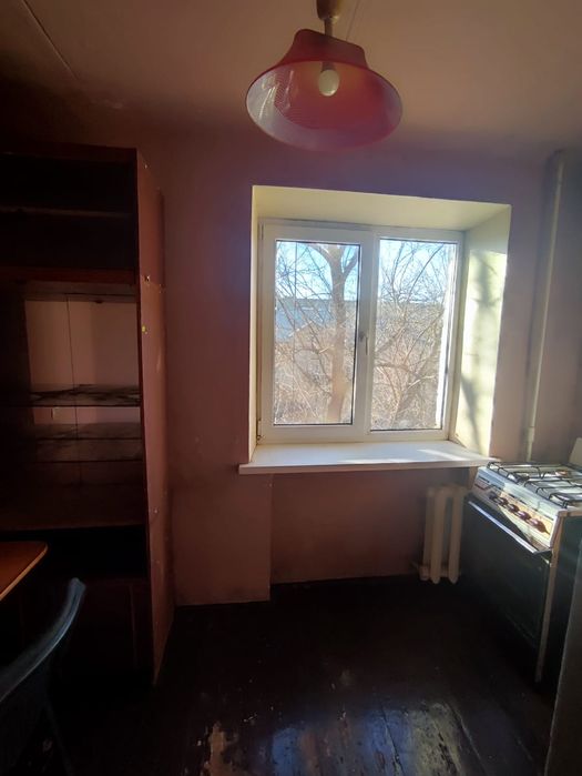 Продам 1 кімн. квартиру кільце 44 кварталу