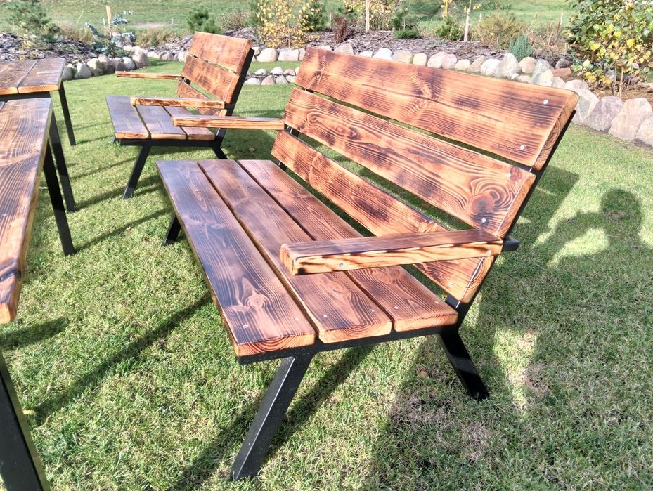 Komplet dwie ławki i stolik