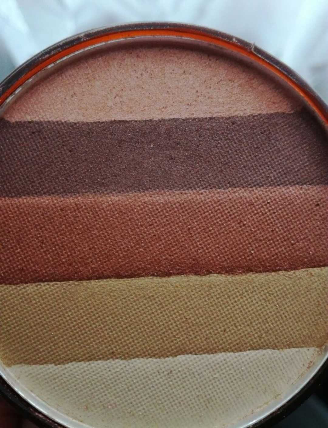 Бронзатор Bronzer Powder ТМ Markwins International