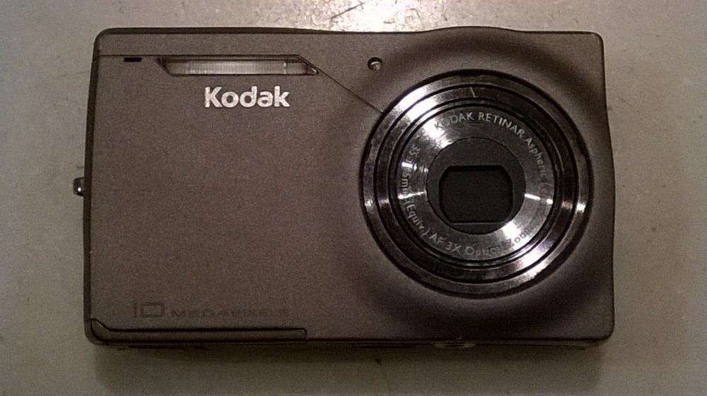 Máquina fotográfica digital KODAK