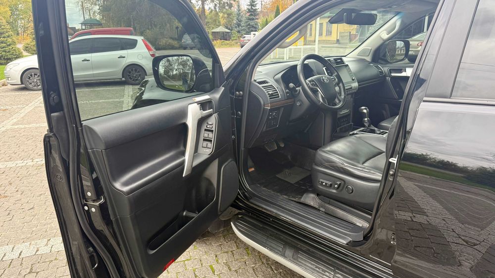 Toyota Land Cruiser Prado 2020