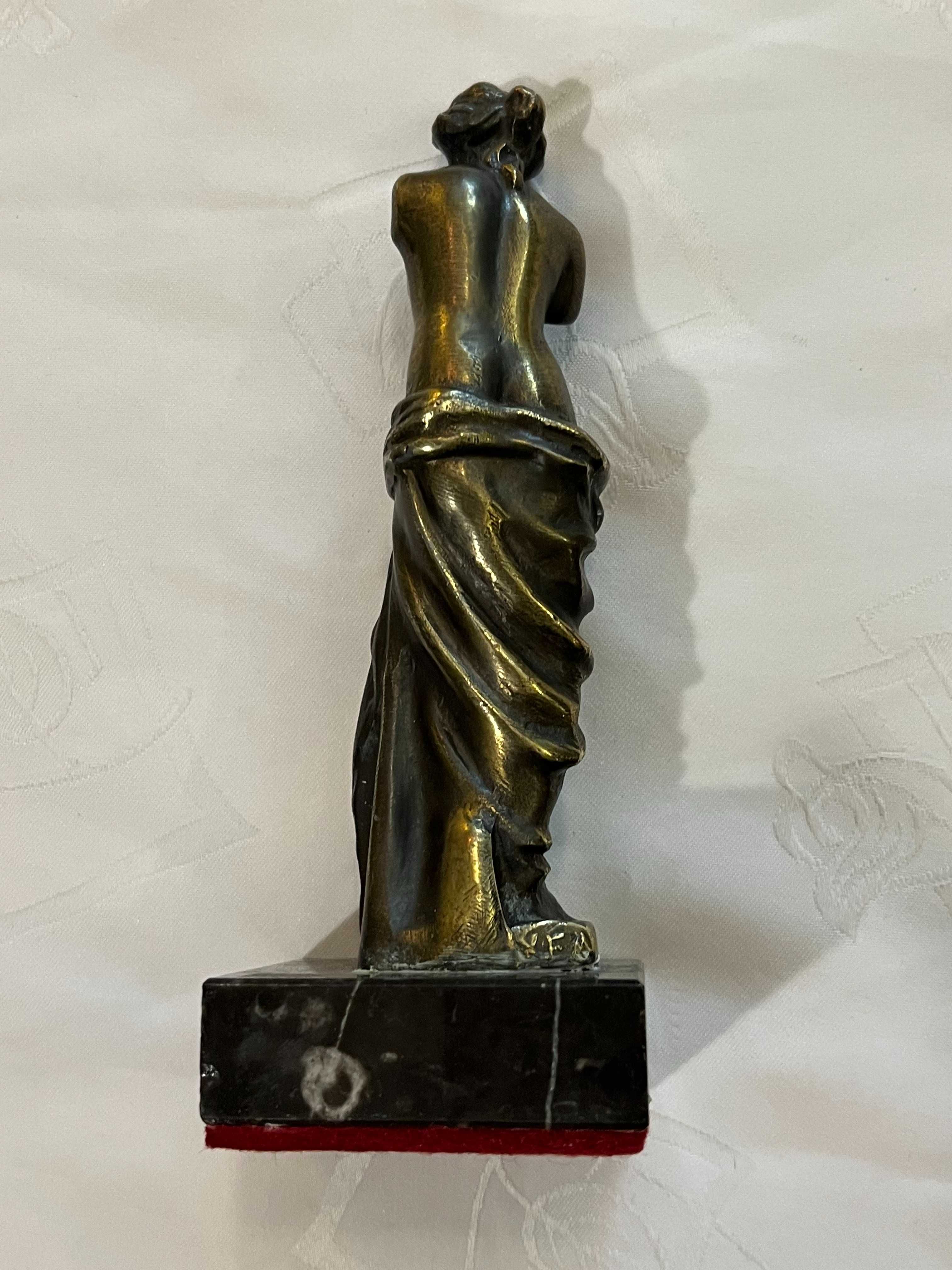 Figurka Wenus z Milo z brązu