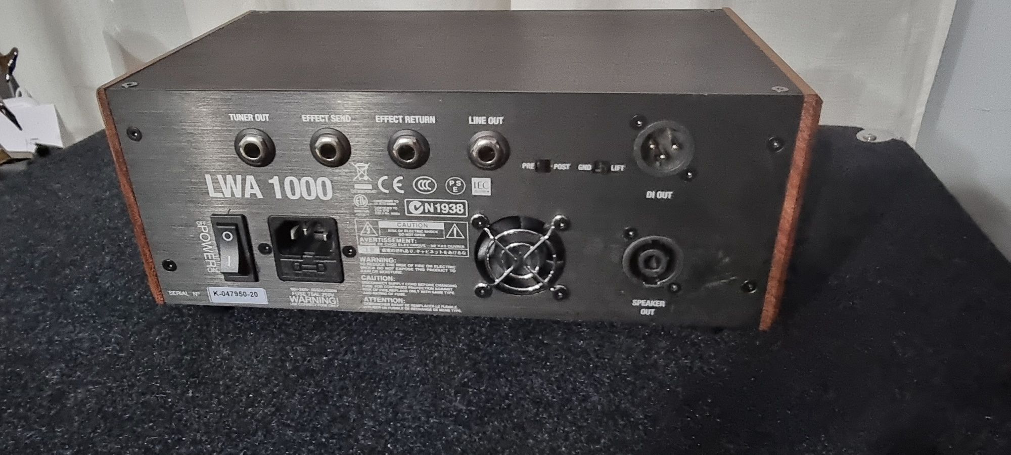 Amplificador baixo - Warwick LWA1000