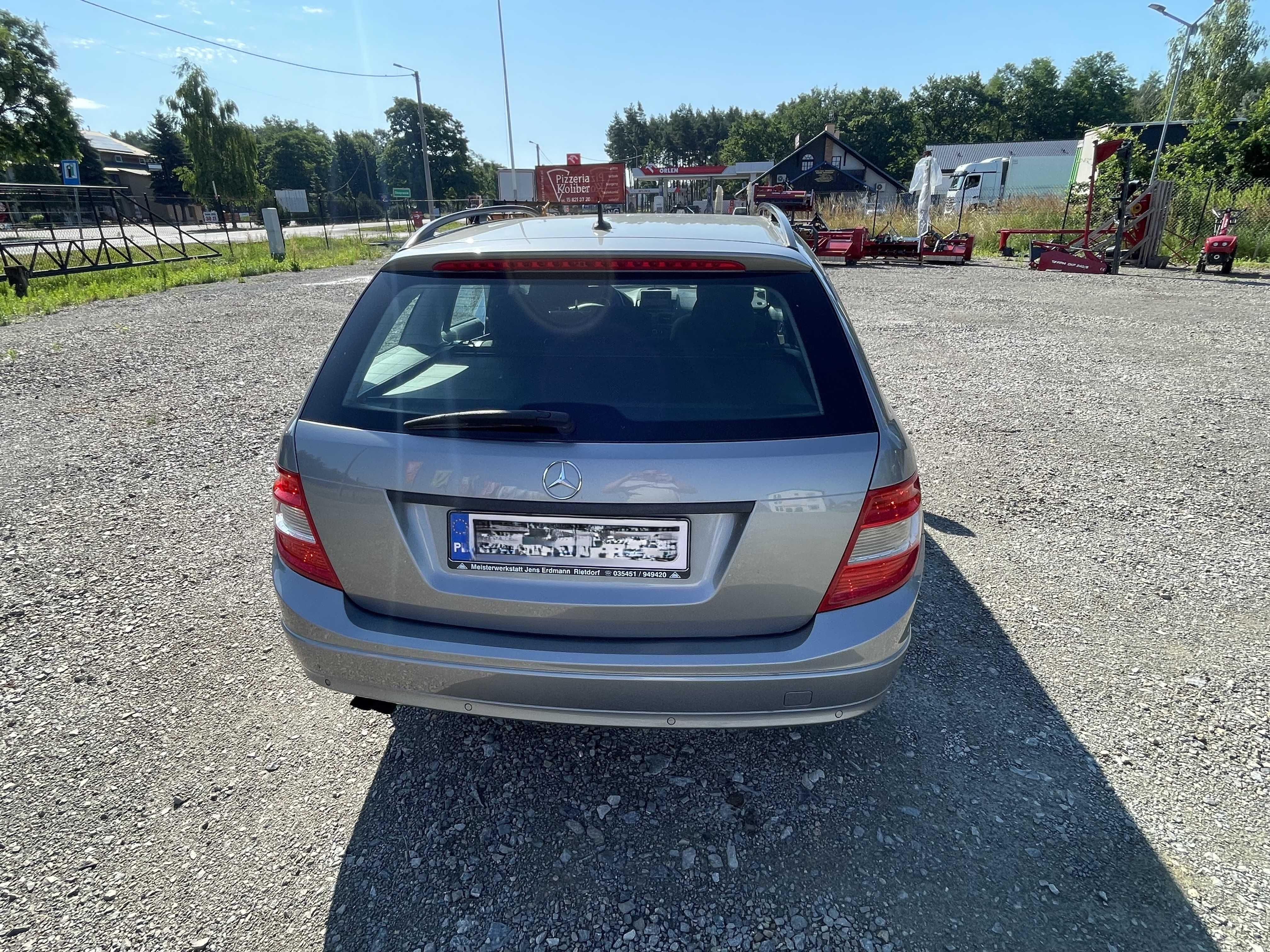 Mercedes-Benz C200