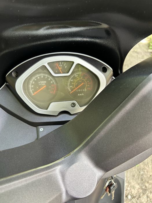 Продам скутер Yiben 150cc 2013р+ТОРГ