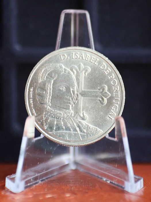 Moeda 5 € Cupro-Níquel - Rainhas da Europa - Isabel de Portugal
