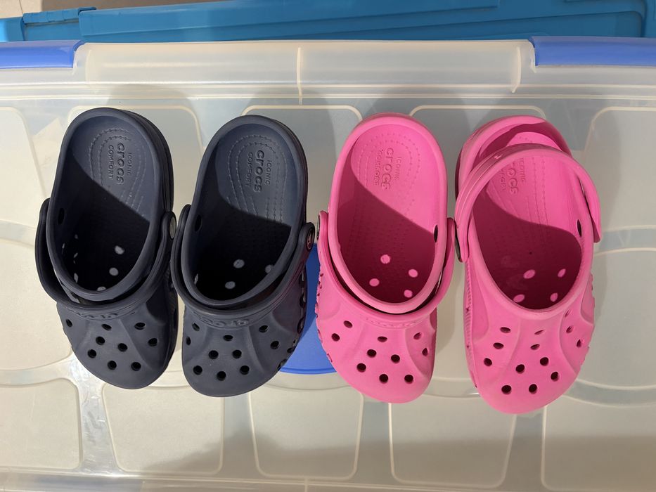 Crocs azul e rosa 13C