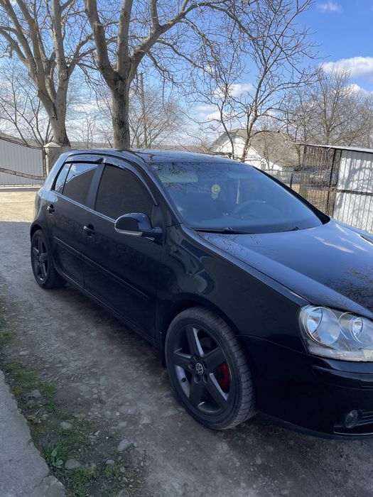 Volkswagen Golf V
