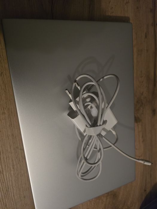 Huawei Matebook D14 Ryzen 5 - 8GB RAM - 512 SSD - Super stan