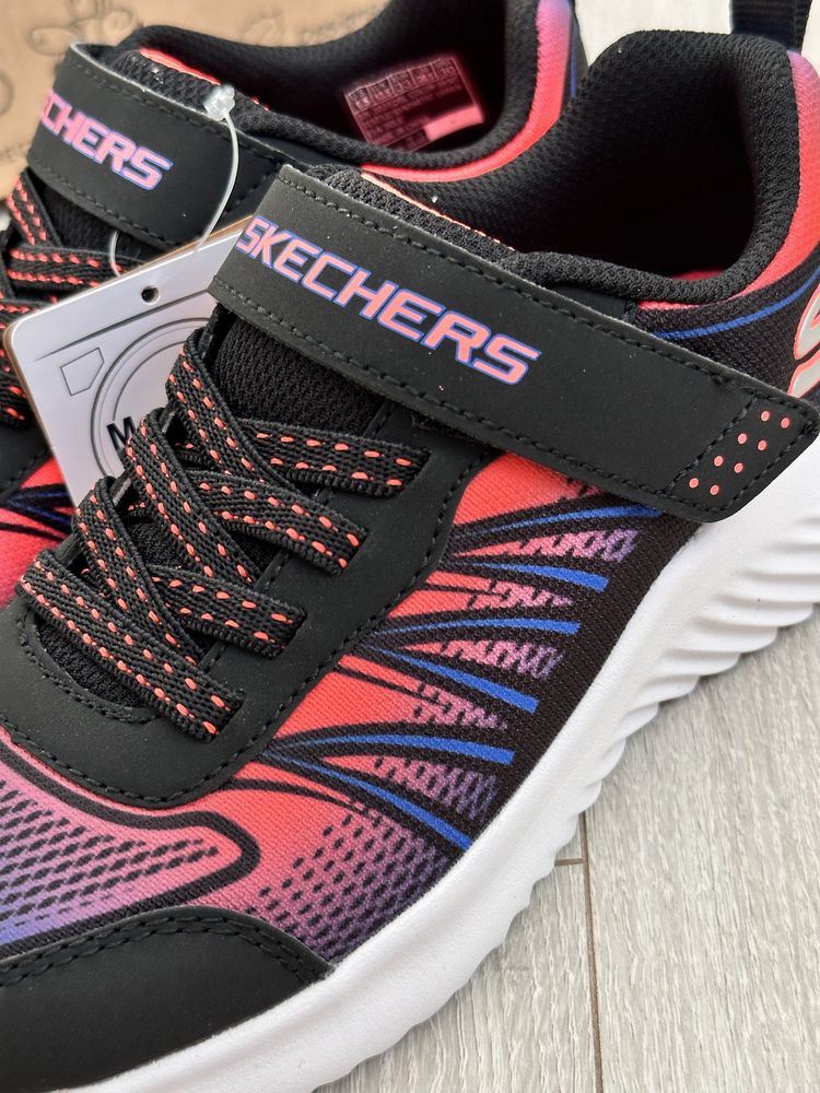 Продам кросівки Skechers 33