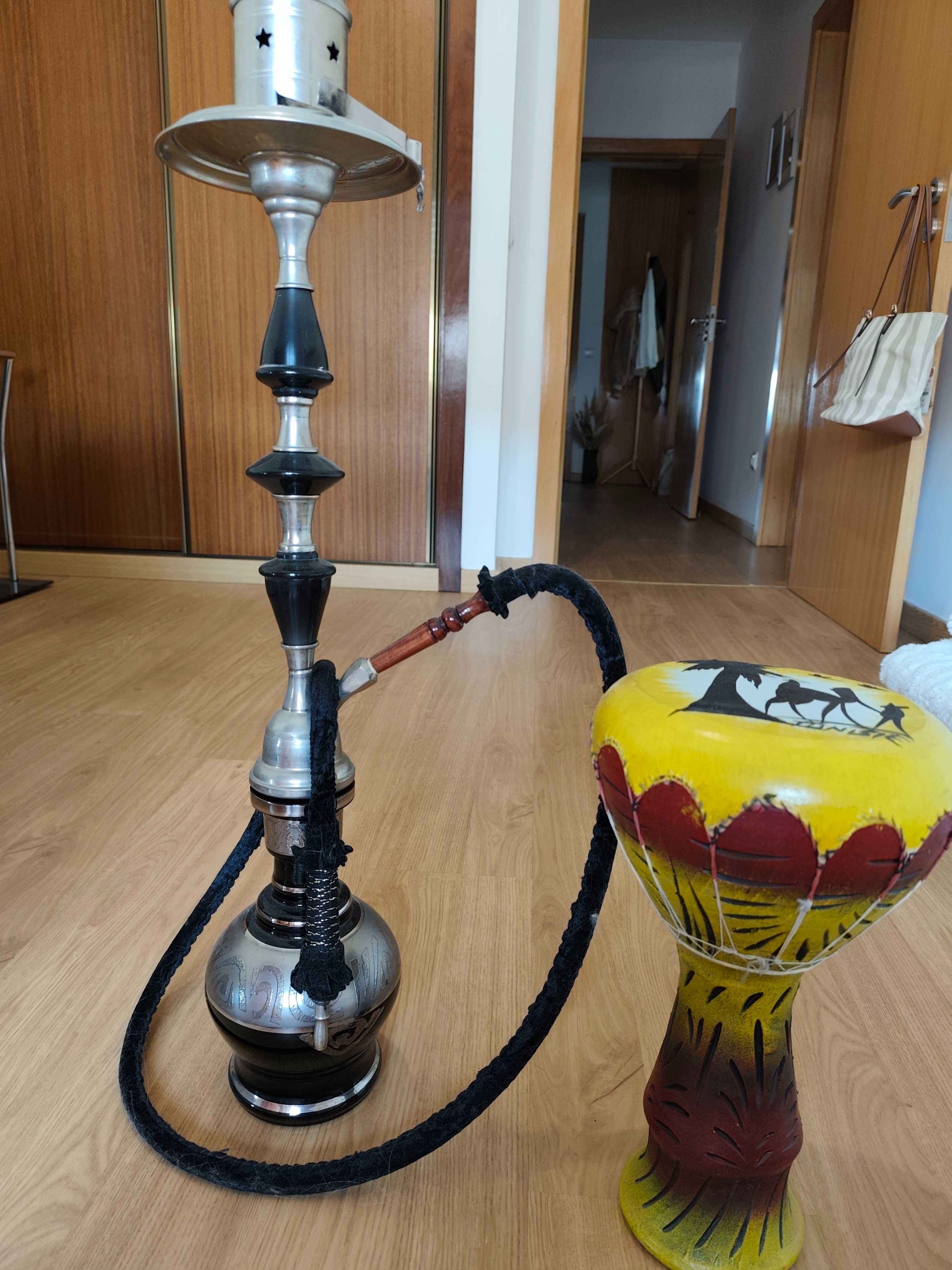 Vendo shisha e tambor Tunísia