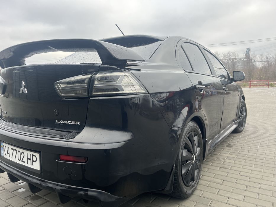 Лансер 10 мотор 1,5 коробка механика 5 ст