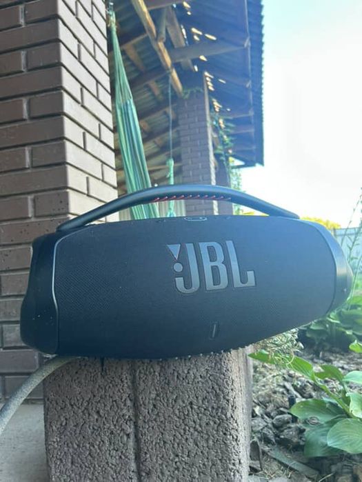 JBL Boombox 3 та JBL Xtreme 3