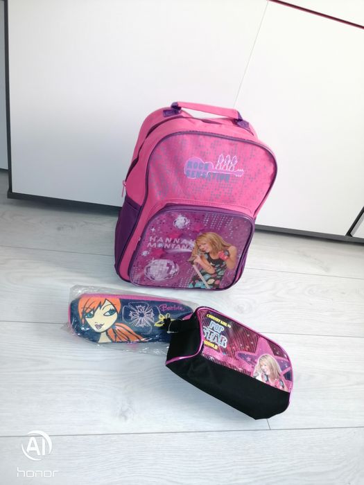 Plecak szkolny Hannah Montana dziewczęcy piórnik Barbie
