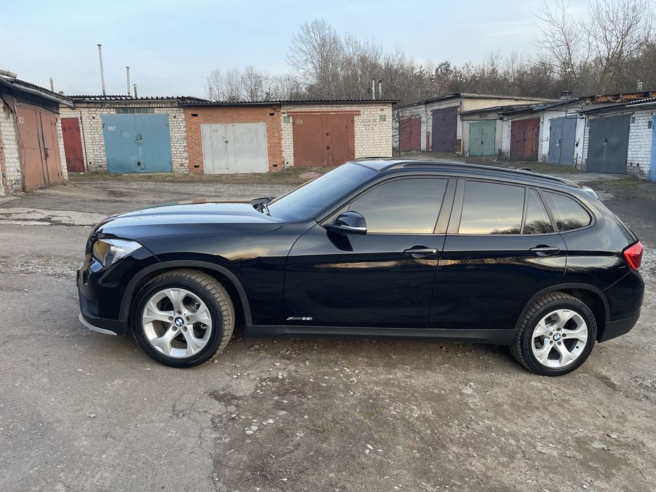 Продам авто BMW x1, 245 к.с., бензин