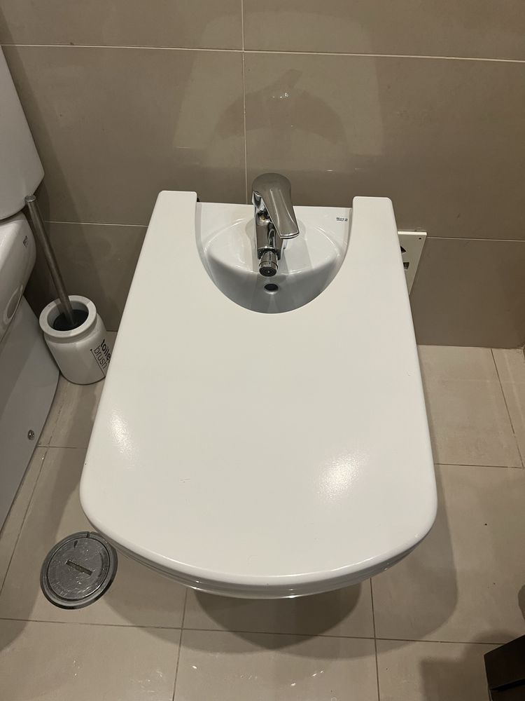 Bide Roca + tampa + torneira praticamente novo