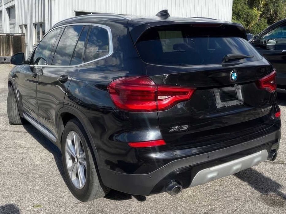 BMW X3 sDrive30i      2020