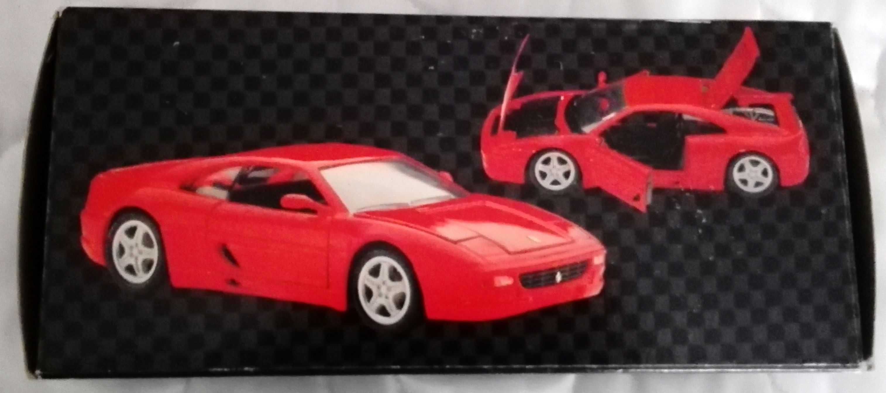 Carros miniaturas de coleção (vintage)