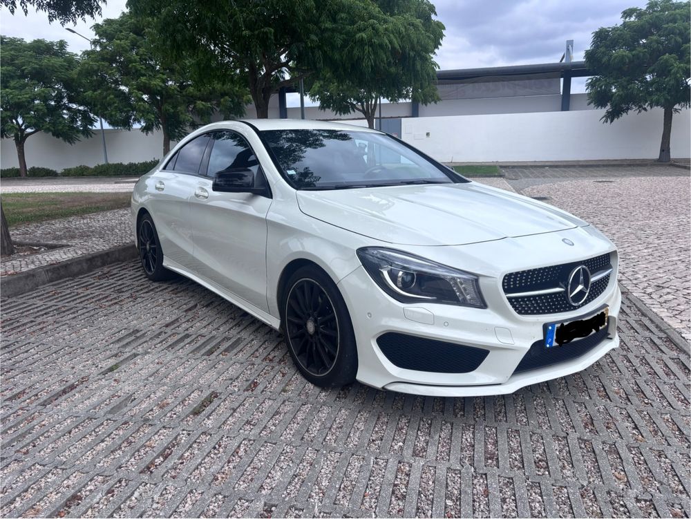 Mercedes CLA 220 AMG