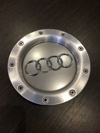 Колпачки заглушки на литой диски Audi 8D0601165K