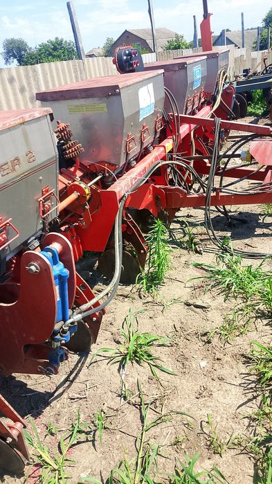 Продам сівалку кун плантер2 повністю готова до роботи