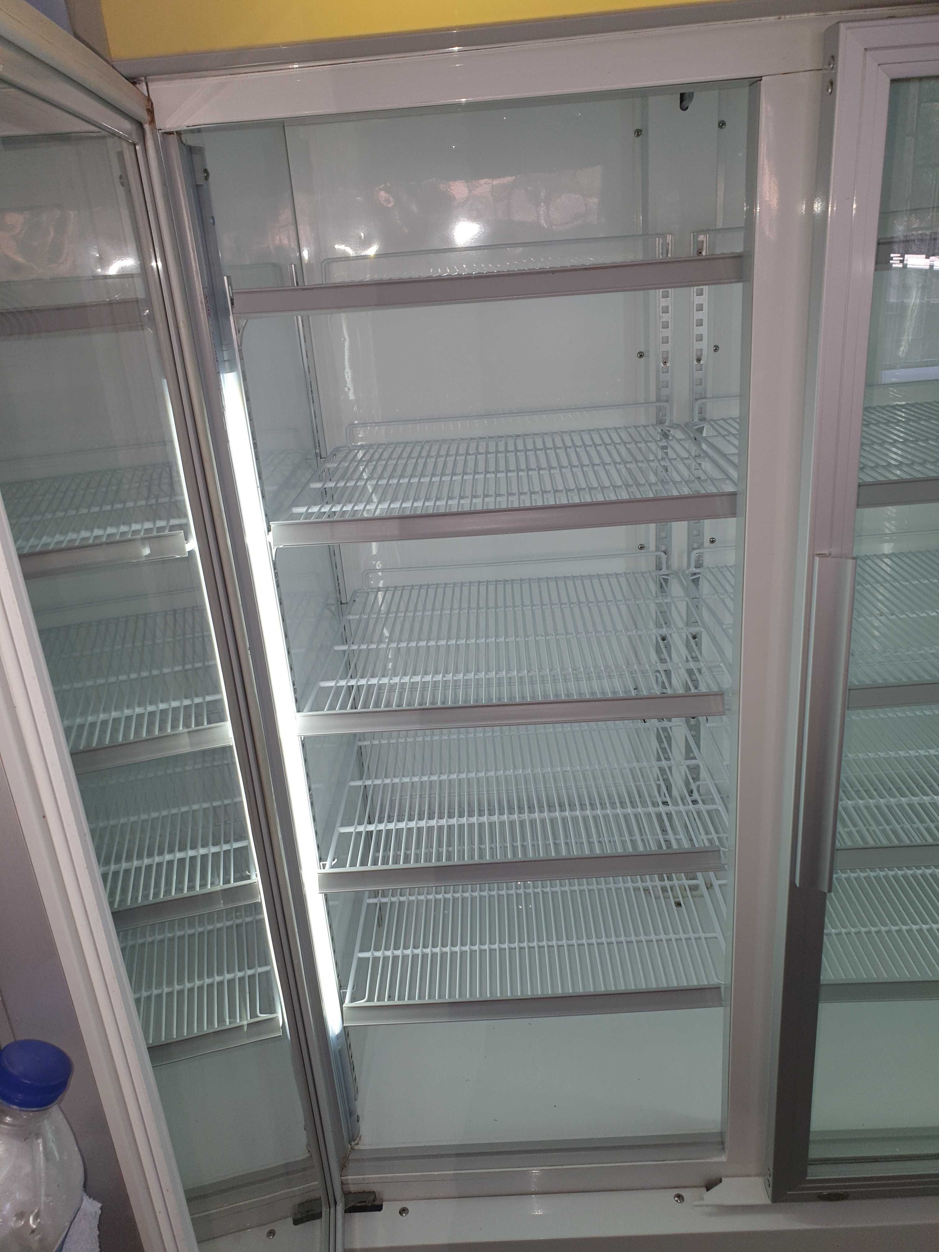 Frigorifico  digital positivo para bebidas e sobremesas