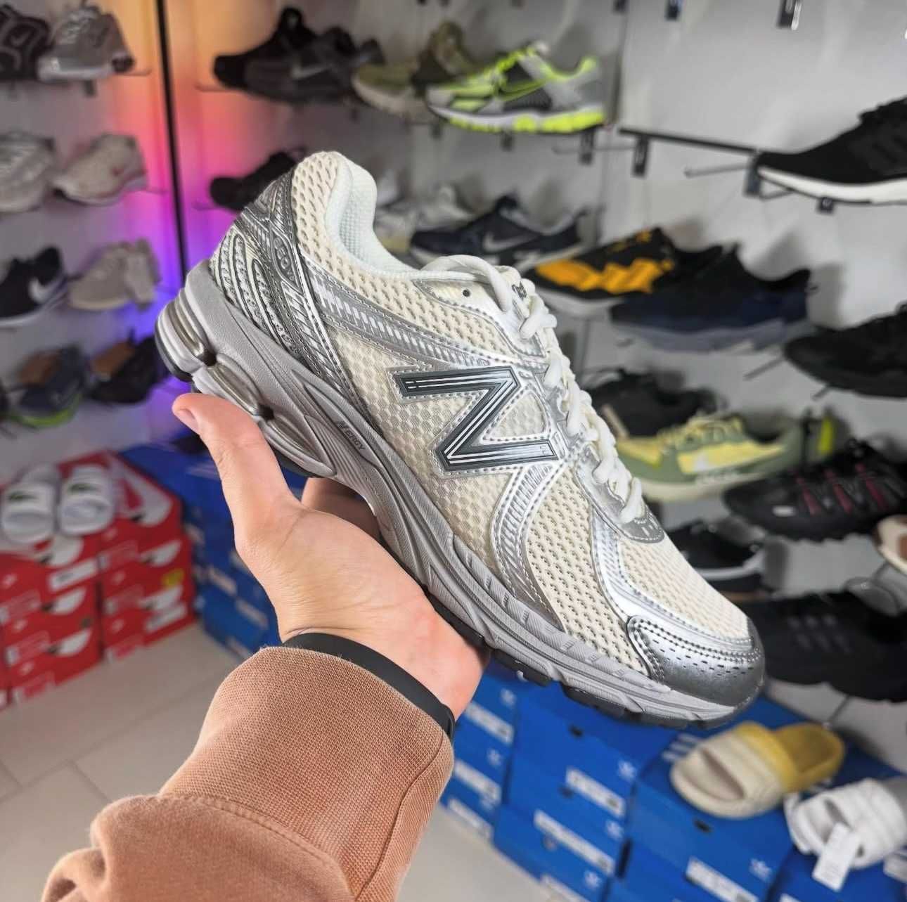 Кросівки New Balance 860V2 ОРИГІНАЛ