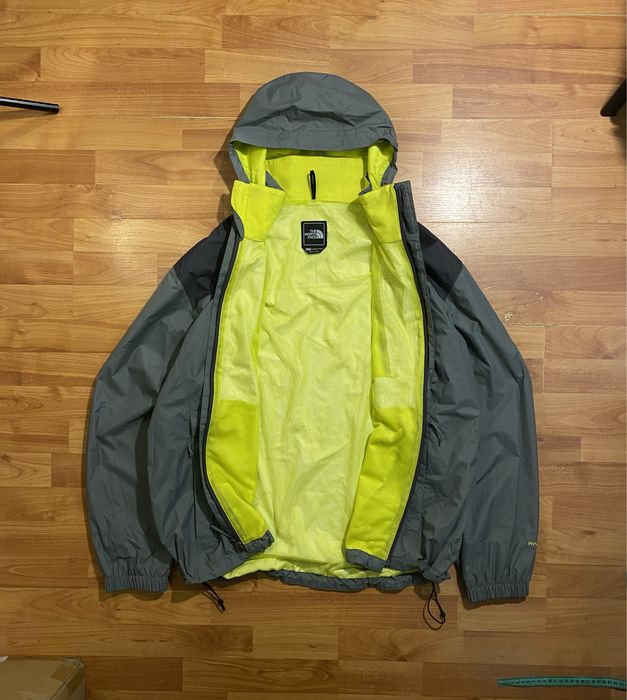 (XL) THE NORTH FACE серая курточка на мембране весенняя осенняя tnf