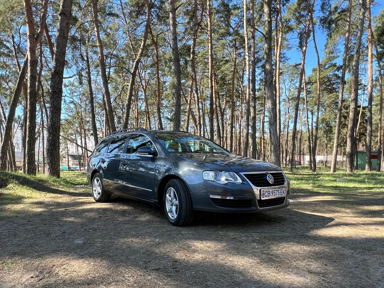 Продам автомобіль Volkswagen Passat 2010