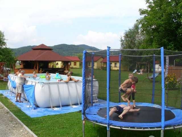 Nad Jeziorem Rożnowskim, agroturystyka, u Haliny domki i pokoje