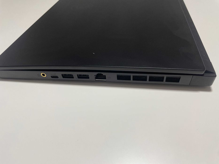 Ігровий ноутбук MSI Stealth gs66 15,6 i7-10750H/16gb/1 TB/RTX2070