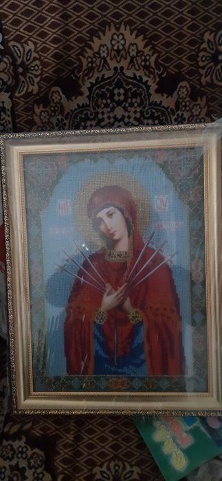 Образи та картини вишиті бісером