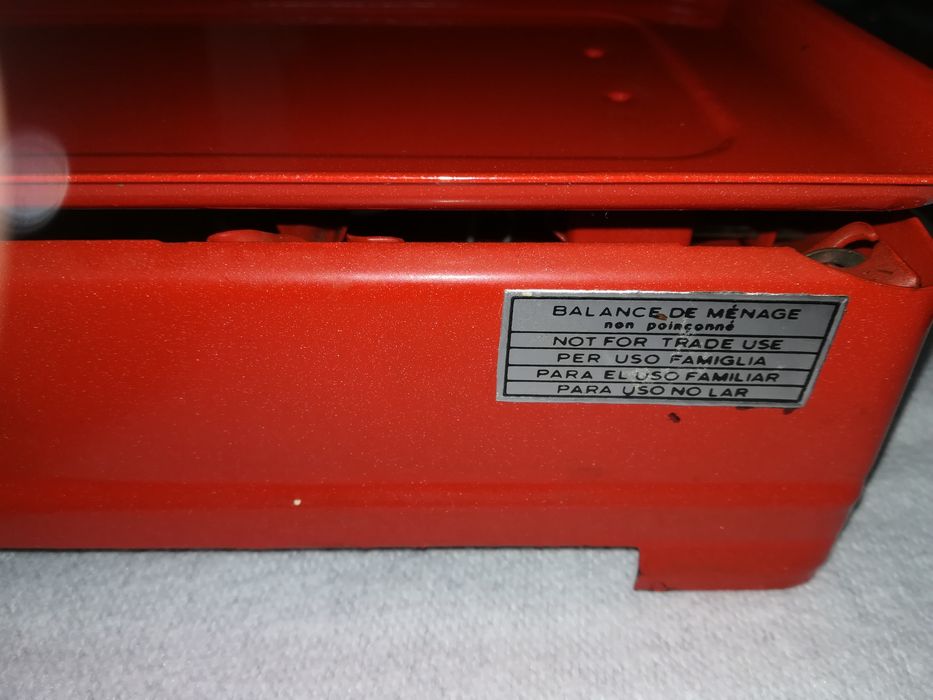 Balança cozinha Vintage sem marcas de ferrugem nova conforme estão as