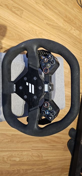 Fanatec csl steering wheel v2